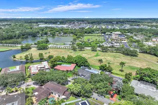 5421 N 36th Ct, Hollywood, FL 33021 - Photo 2