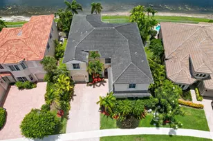 1236 Bay View Way, Wellington, FL 33414 - Photo 4