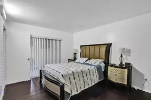 20065 NE 3rd Ct, Miami, FL 33179 - Photo 6