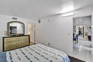20065 NE 3rd Ct, Miami, FL 33179 - Photo 8