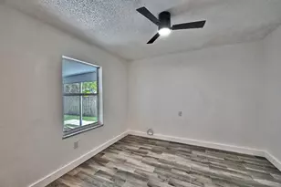 2273 SW Phyllis Ln, Port Saint Lucie, FL 34953 - Photo 14