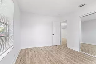 6540 SW 8th St, North Lauderdale, FL 33068 - Photo 6