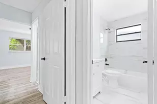 6540 SW 8th St, North Lauderdale, FL 33068 - Photo 8