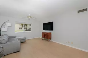 1821 NE 62nd St, Fort Lauderdale, FL 33308 - Photo 18