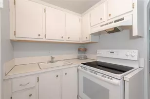 1821 NE 62nd St, Fort Lauderdale, FL 33308 - Photo 8