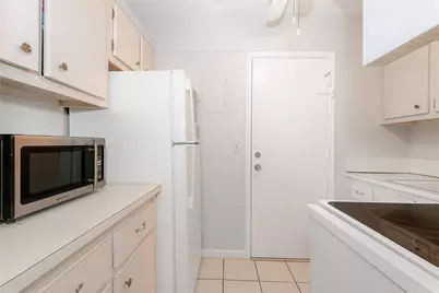 1821 NE 62nd Street #310, Fort Lauderdale, FL 33308 - Photo 6