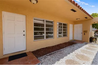 697 Ipswich Street, Boca Raton, FL 33487 - Photo 2