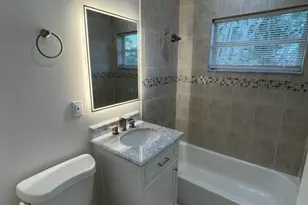 1809 NW 13th Ct, Fort Lauderdale, FL 33311 - Photo 10