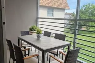 2491 SW 82, Davie, FL 33317 - Photo 4