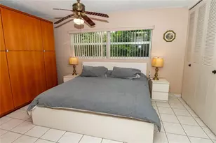 5003 NW 35th St, Lauderdale Lakes, FL 33319 - Photo 10
