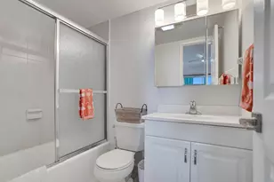 105 NE 19th Ave, Deerfield Beach, FL 33441 - Photo 18