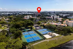 2206 S Cypress Bend Dr, Pompano Beach, FL 33069 - Photo 32