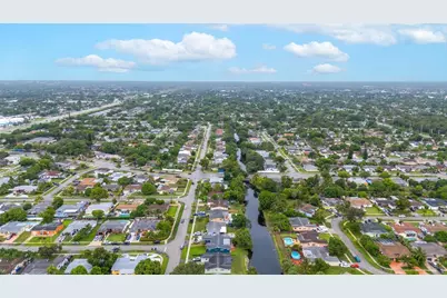 970 SW 67th Avenue, Pompano Beach, FL 33068 - Photo 30