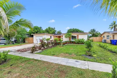 970 SW 67th Avenue, Pompano Beach, FL 33068 - Photo 24