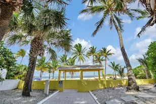 7 Sunset Ln, Pompano Beach, FL 33062 - Photo 42