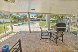 7 Sunset Ln, Pompano Beach, FL 33062 - Photo 26