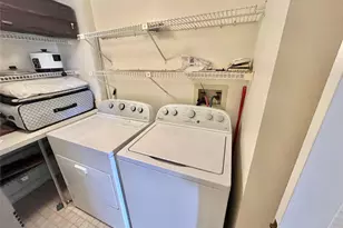 9691 N Belfort Cir, Fort Lauderdale, FL 33321 - Photo 10