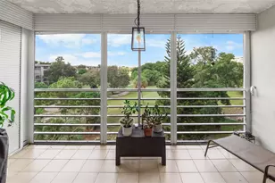 535 Oaks Dr, Pompano Beach, FL 33069 - Photo 24