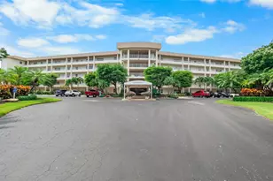 535 Oaks Dr, Pompano Beach, FL 33069 - Photo 26