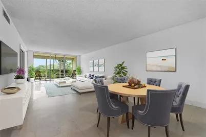 535 Oaks Drive #508, Pompano Beach, FL 33069 - Photo 2