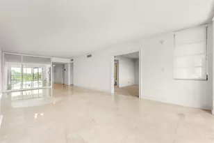 535 Oaks Dr, Pompano Beach, FL 33069 - Photo 16