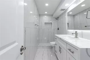 361 S Hollybrook Dr, Pembroke Pines, FL 33025 - Photo 4