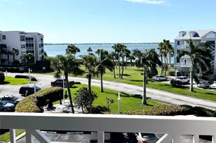 40 NE Plantation Rd, Stuart, FL 34996 - Photo 2