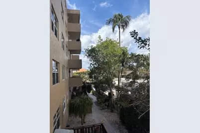 1421 S Ocean Boulevard #218, Pompano Beach, FL 33062 - Photo 1