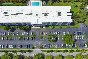 1301 NE 7th St, Hallandale Beach, FL 33009 - Photo 40