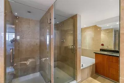 1717 N Bayshore Drive #3040, Miami, FL 33132 - Photo 38