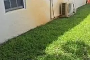 5620 Monroe St, Hollywood, FL 33023 - Photo 6