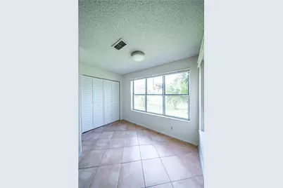 3350 Pinewalk Drive #1424, Pompano Beach, FL 33063 - Photo 6