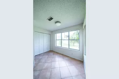 3350 Pinewalk Drive #1424, Pompano Beach, FL 33063 - Photo 6