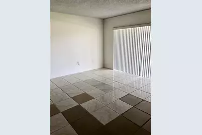 [Address not provided], Miami, FL 33172 - Photo 6