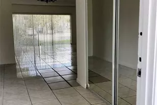 [Address not provided], Miami, FL 33172 - Photo 4