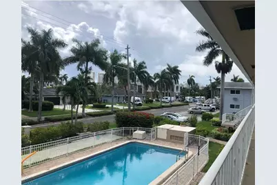 500 Layne Boulevard #18, Hallandale Beach, FL 33009 - Photo 2