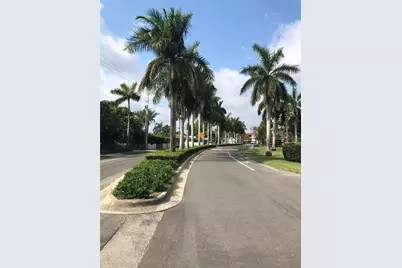 500 Layne Boulevard #18, Hallandale Beach, FL 33009 - Photo 12