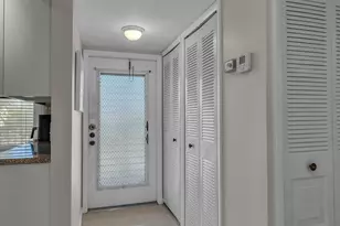 2748 NW 104th Ave, Sunrise, FL 33322 - Photo 6