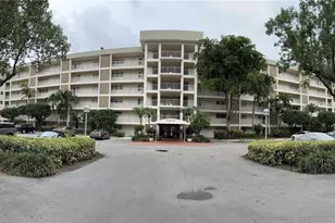 3150 N Course Ln, Pompano Beach, FL 33069 - Photo 1