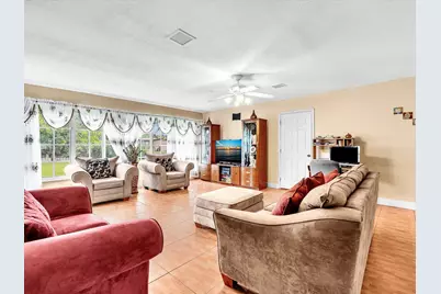 4220 NW 49th Avenue, Lauderdale Lakes, FL 33319 - Photo 22