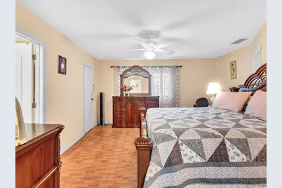 4220 NW 49th Avenue, Tamarac, FL 33319 - Photo 24