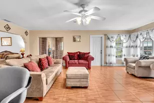 4220 NW 49th Ave, Lauderdale Lakes, FL 33319 - Photo 28