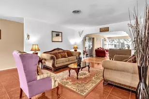 4220 NW 49th Ave, Lauderdale Lakes, FL 33319 - Photo 8