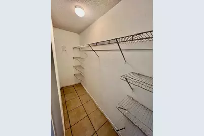 13500 NE 3rd Court #412, Miami, FL 33161 - Photo 2