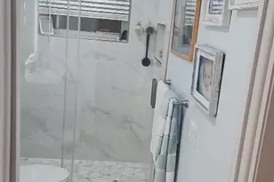 2202 NE 36th St, Lighthouse Point, FL 33064 - Photo 18