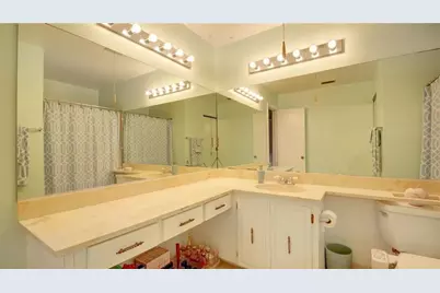 725 Banks Road #725, Margate, FL 33063 - Photo 6