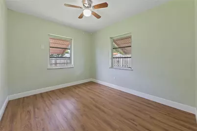2071 NE 180th Street, North Miami Beach, FL 33162 - Photo 20