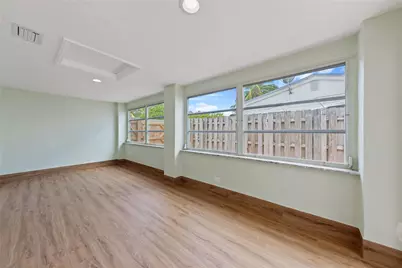2071 NE 180th Street, North Miami Beach, FL 33162 - Photo 16