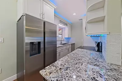 2071 NE 180th Street, North Miami Beach, FL 33162 - Photo 10