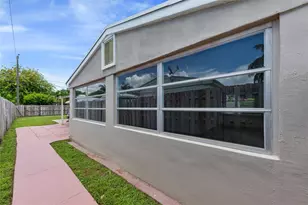 2071 NE 180th St, North Miami Beach, FL 33162 - Photo 28